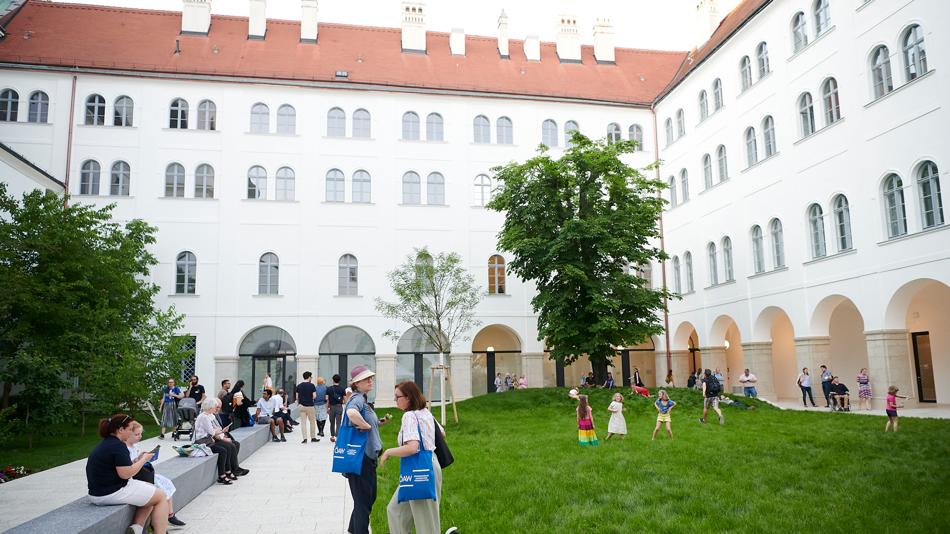 Collegium mit Arkadenhof