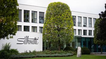 Hauptgebäude Silhouette Group