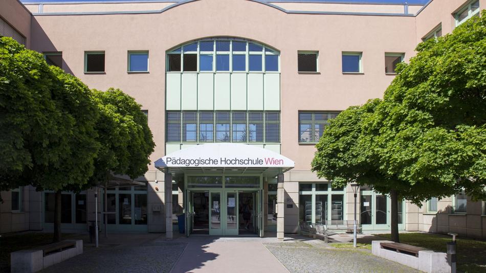 Haupteingang PH Wien - Haus 4