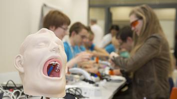 Zahnschmerzen - was tun?