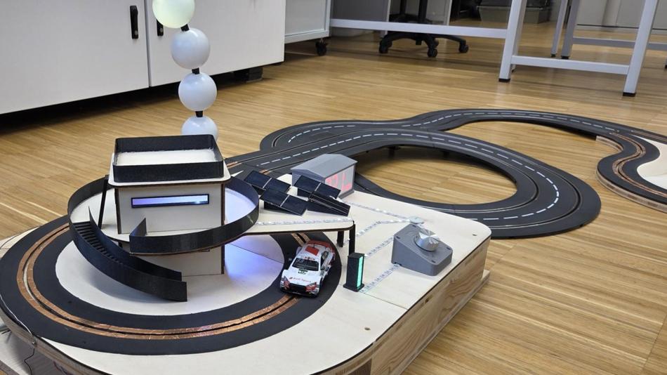 Fahren nur mit Sonnenstrom – schaffst du die Runde?