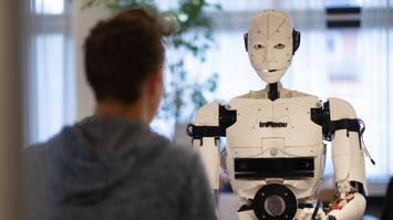 Kommunikation mit Roboter