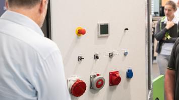 WINTERSTEIGER Sonderspannungsgenerator