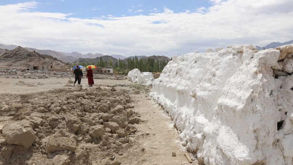 Pilgerweg in Ladakh, der die Klöster Thikse und Nyarma verbindet.