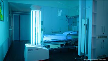 UVD Robot Action Desinfektion