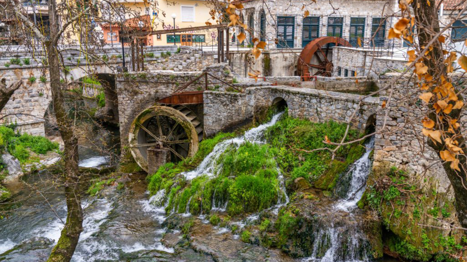Wassermühle am Erkyna-Fluss in Livadeia, Griechenland