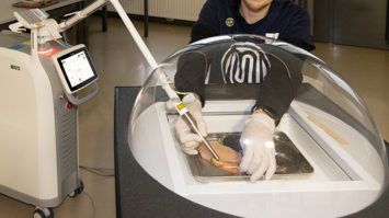 Laser Anwendung in Zahnheilkunde