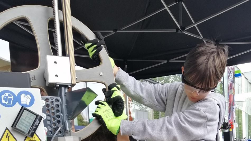 Plastic Garage in Action