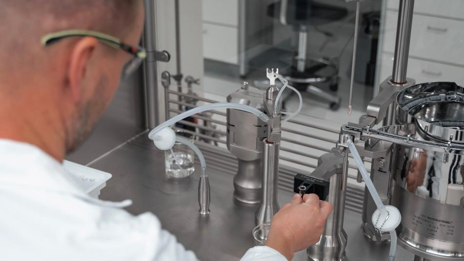 Versuchs-Abfüllanlage für sterile Formulierungen
