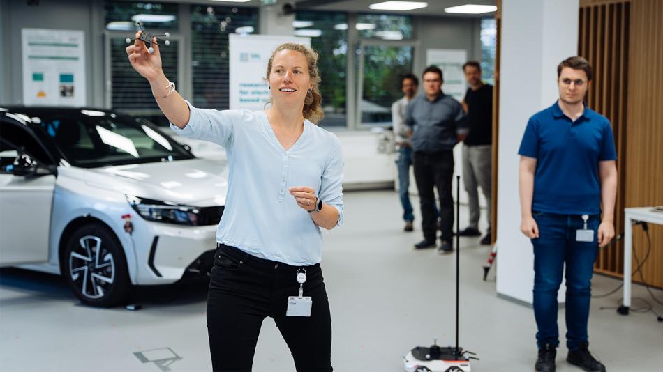 Kalibrierung des optischen Referenzsystems für sub-mm genau Ortung im Raum