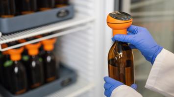 Wasserproben im CD-Labor