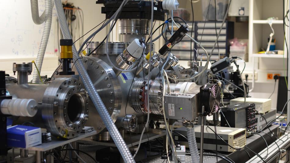 Experiment zur Beugung von Atomen und Molekülen