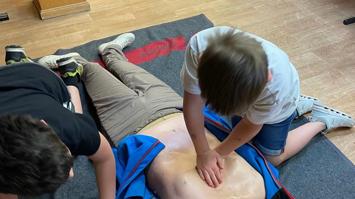 Trainingspuppe zur Wieserbelebung