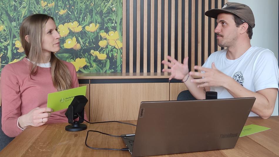 Wir nehmen eine Podcast auf.