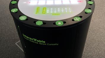 Quantentable - in die Welt der Quantentechnolgie eintauchen