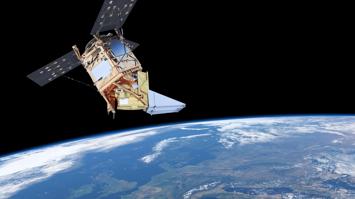 Satellit im Weltraum