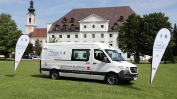 Laborbus des Landes OÖ