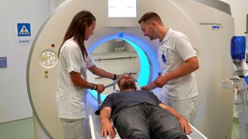 Magnetresonanztomograph