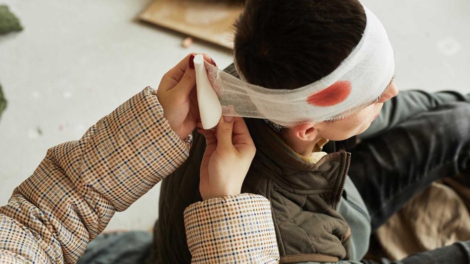 Erste Hilfe zu Hause - Kopf Verband