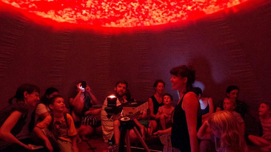 Die Sonne im Planetarium