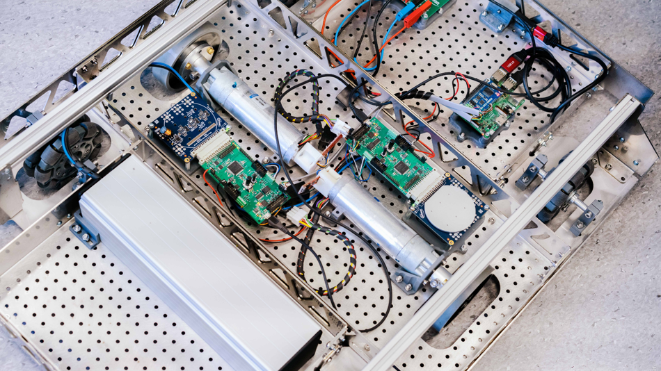 Hocheffizienter dreistufiger Wechselrichter