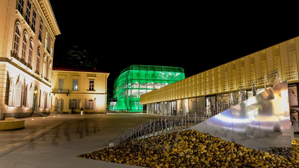 KUG Campus bei NAcht