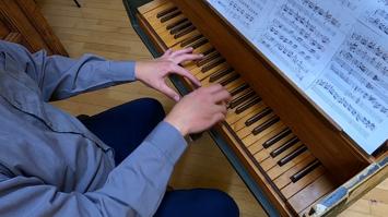 Harpsichord und Noten