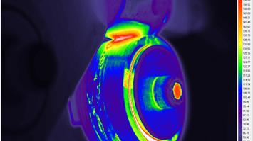 Tribologisches Experiment mit Wärmebildkamera
